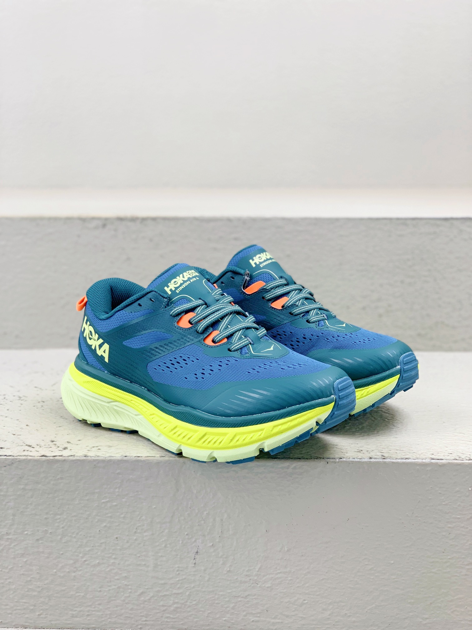 Running Shoes M-s