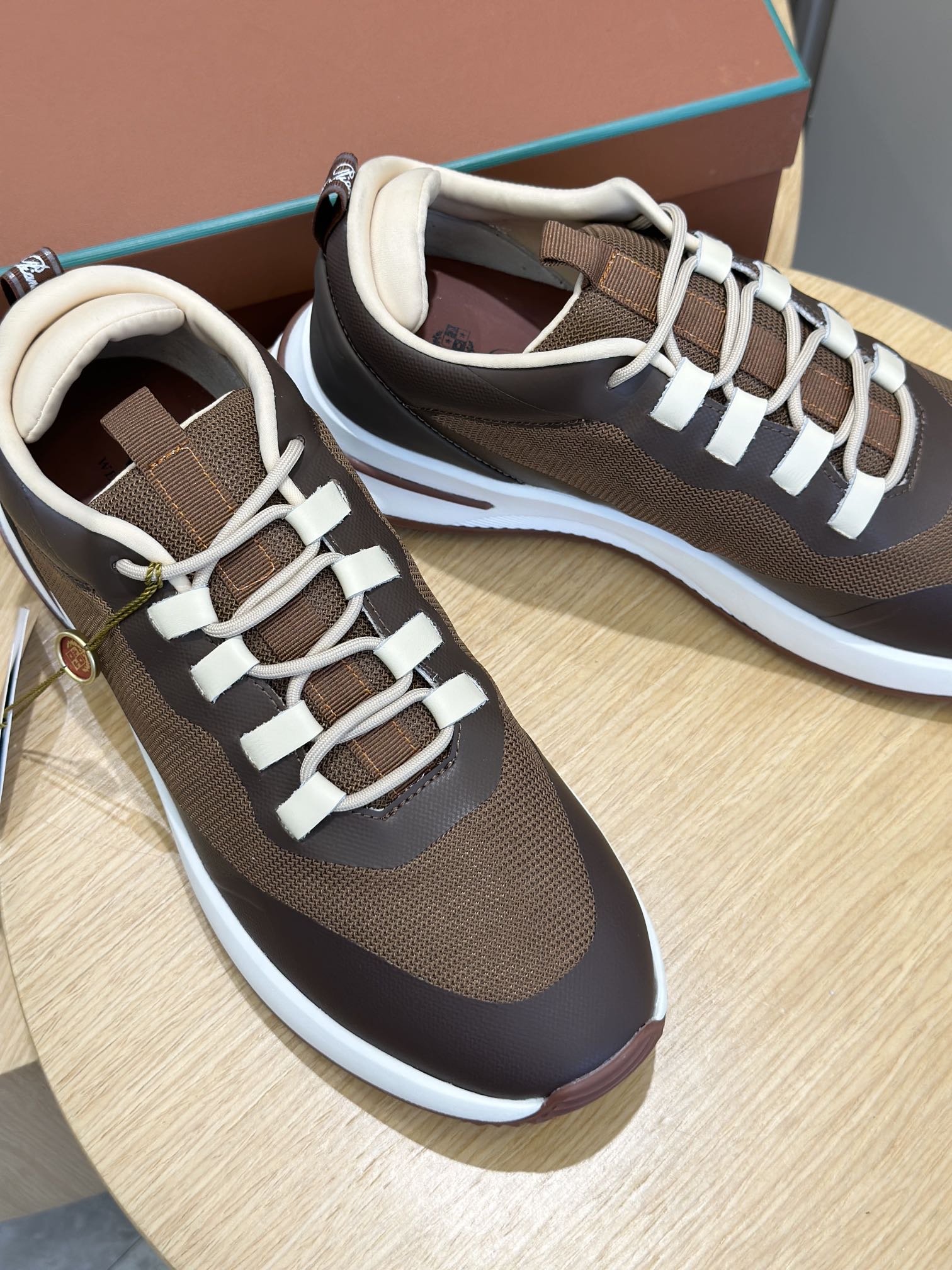 Male Sneakers M-l-s