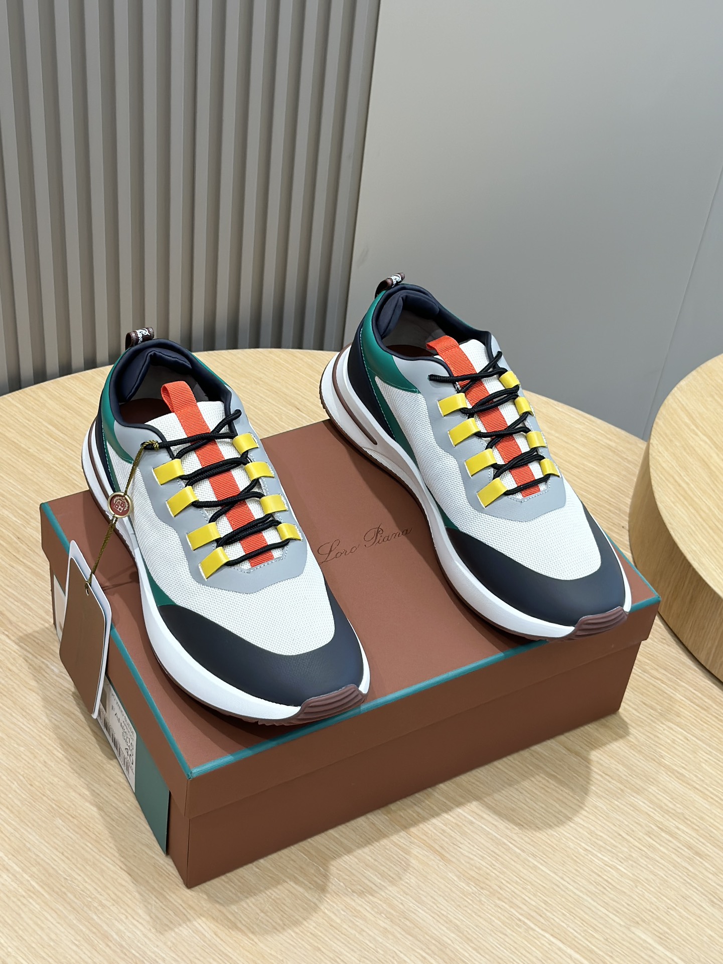 Male Sneakers M-l-s