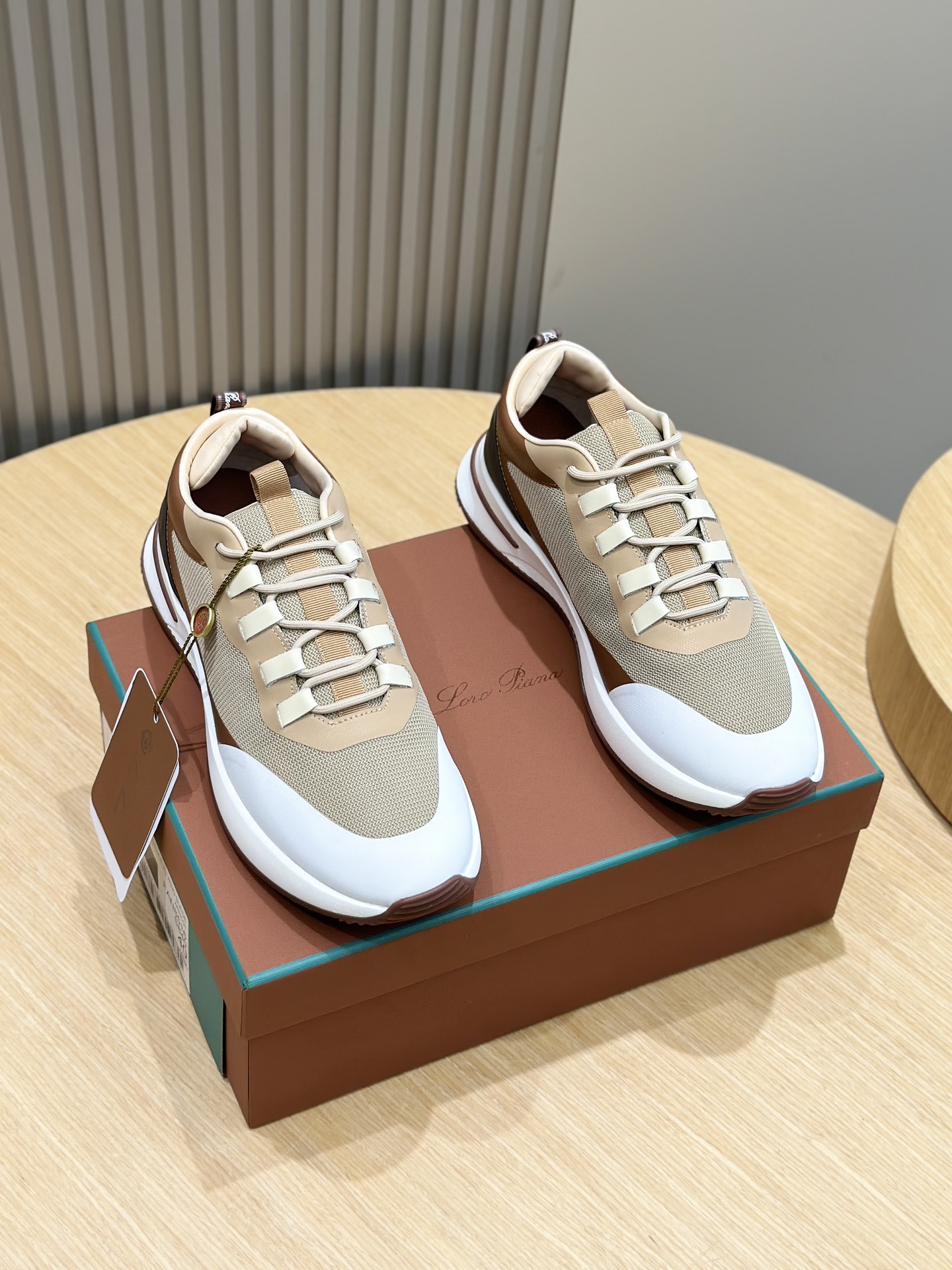 Male Sneakers M-l-s