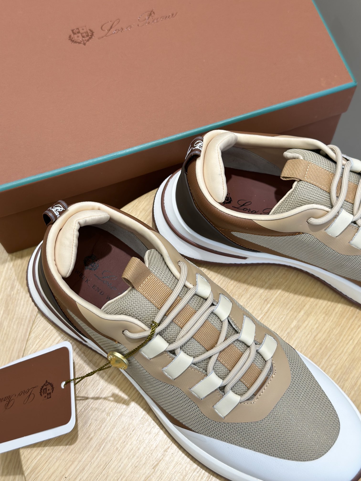 Male Sneakers M-l-s