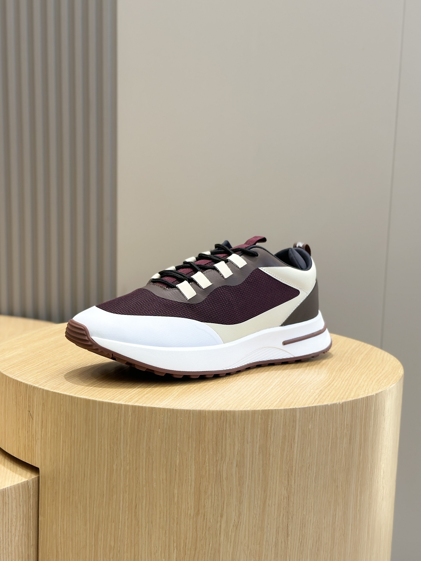 Male Sneakers M-l-s