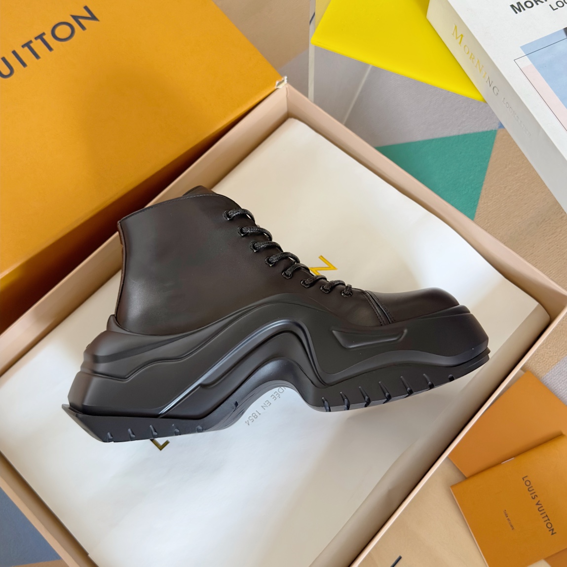 Louis Vuitton Female Boots Cow Leather M-l-s