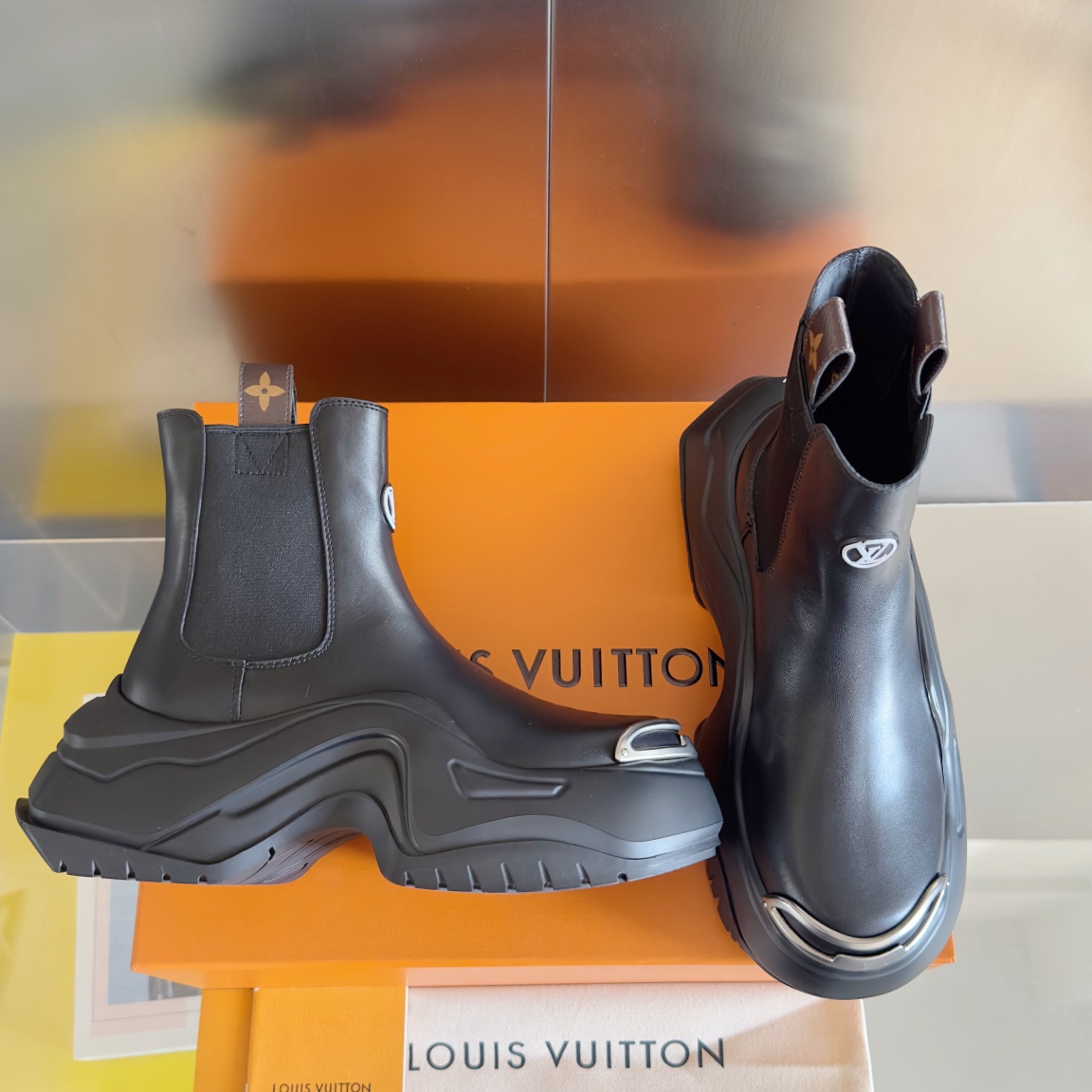Louis Vuitton Female Boots Cow Leather M-l-s