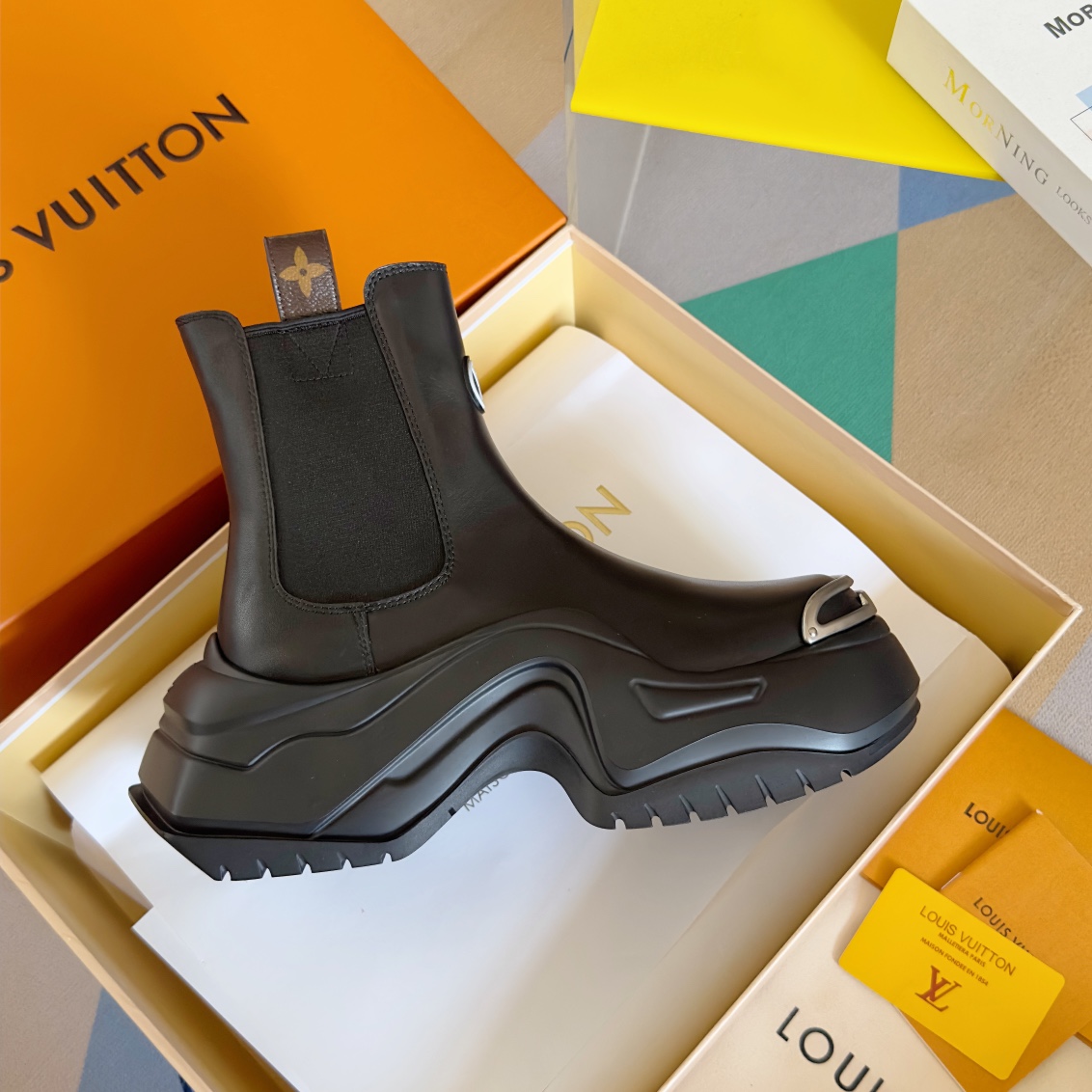 Louis Vuitton Female Boots Cow Leather M-l-s