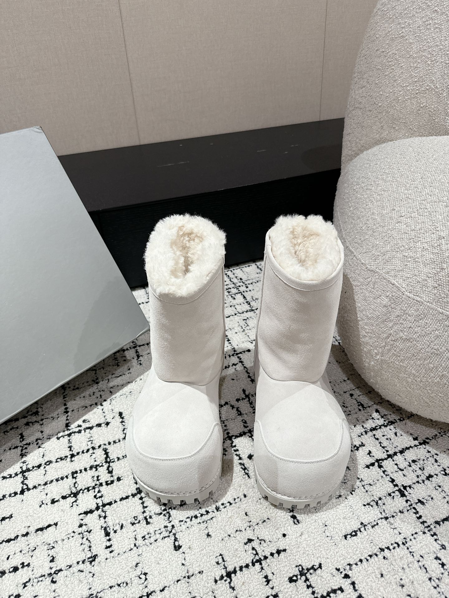 Balenciaga Male Boots L-s