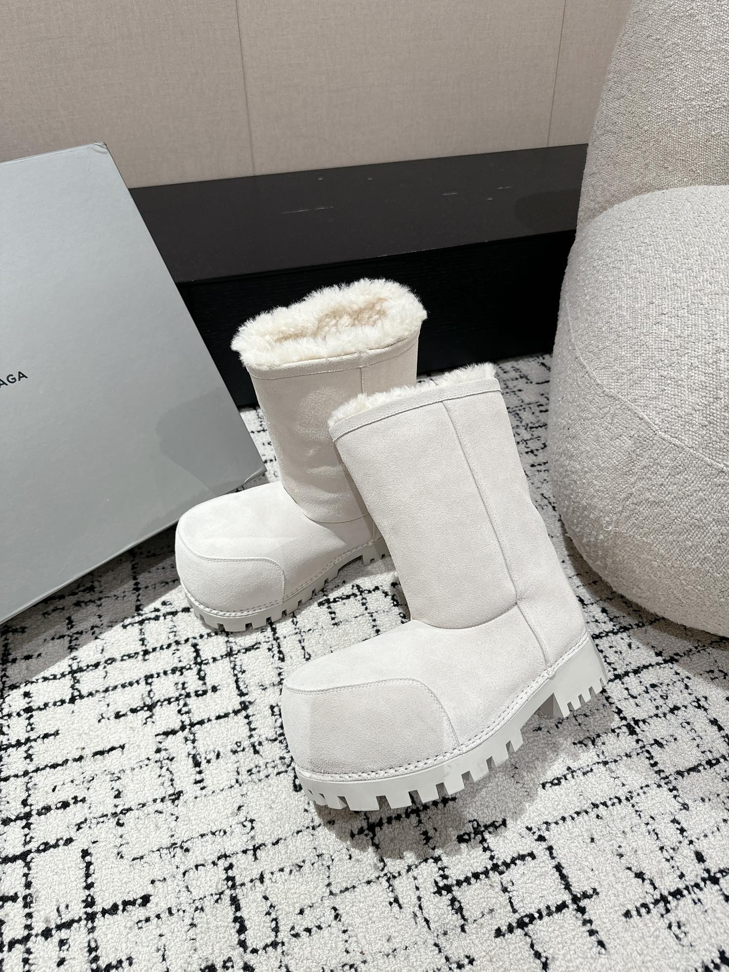 Balenciaga Male Boots L-s