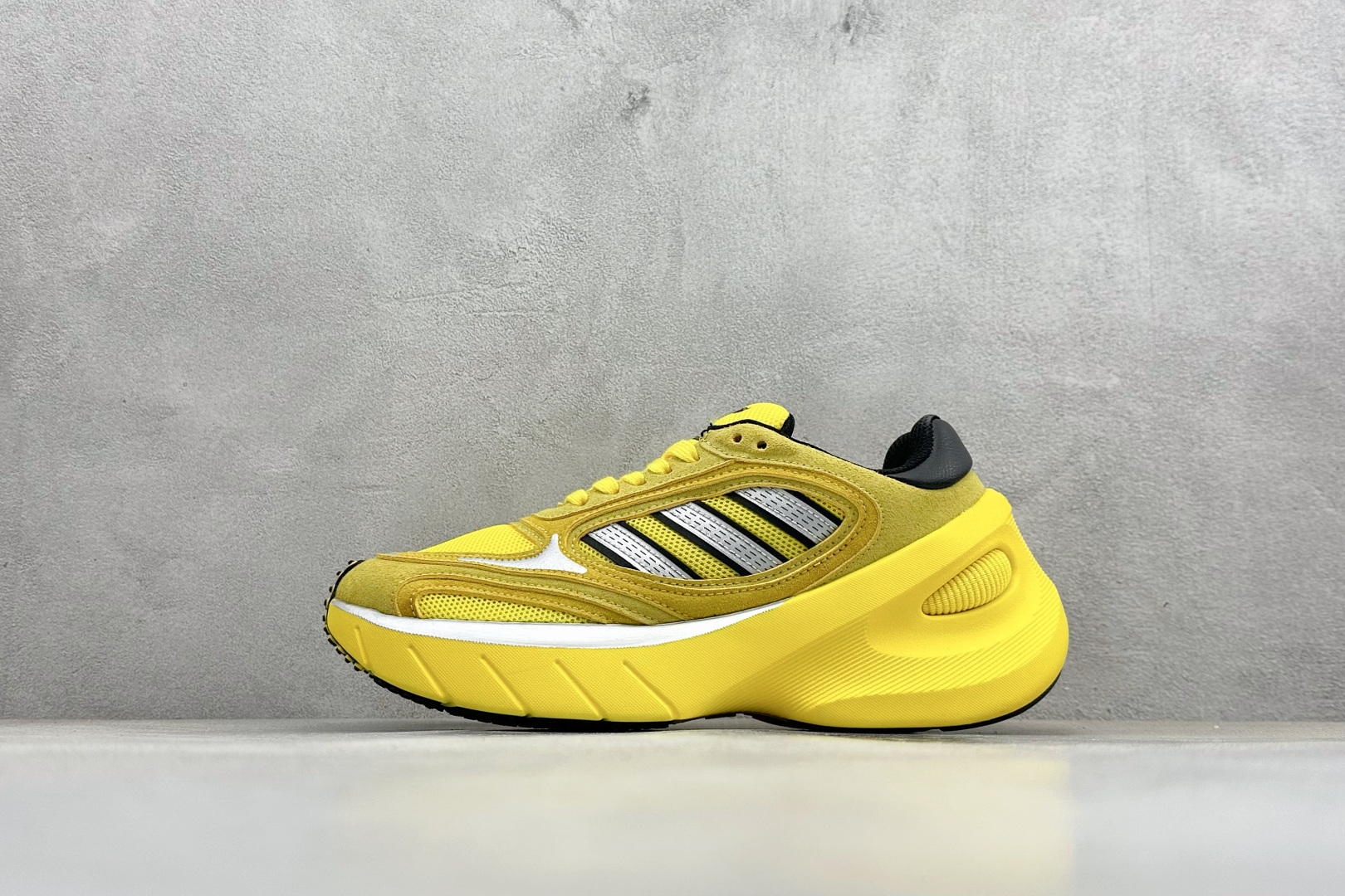 Adidas Running Shoes L-s