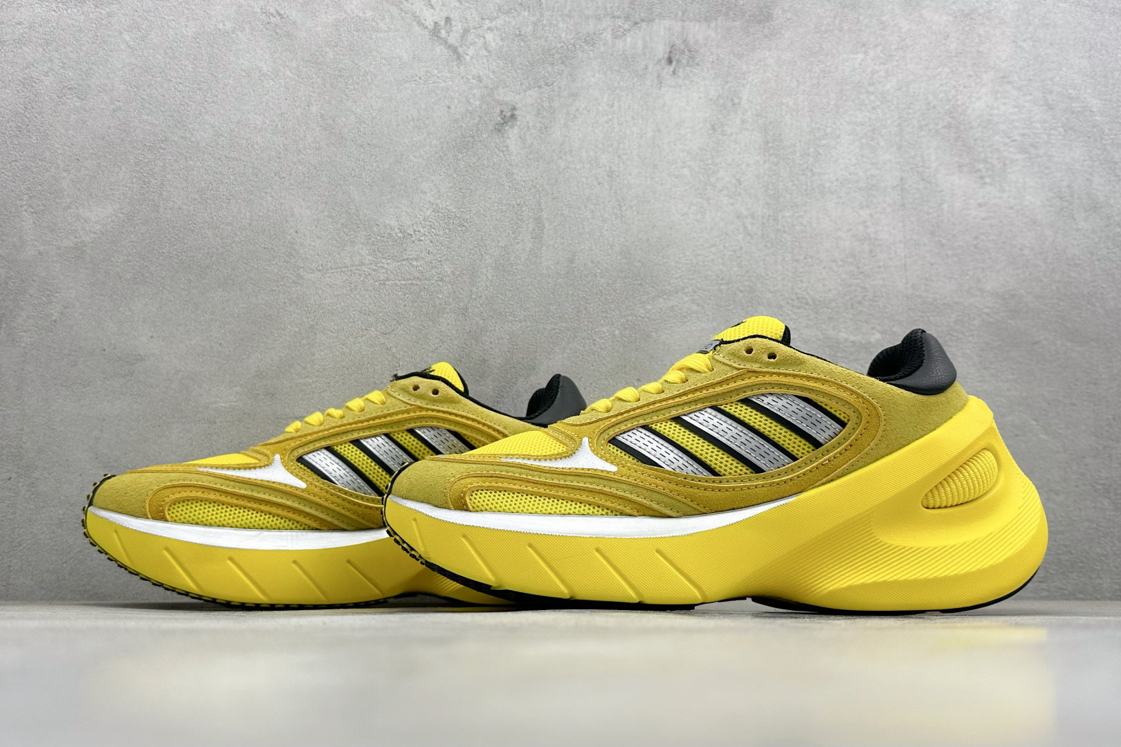 Adidas Running Shoes L-s