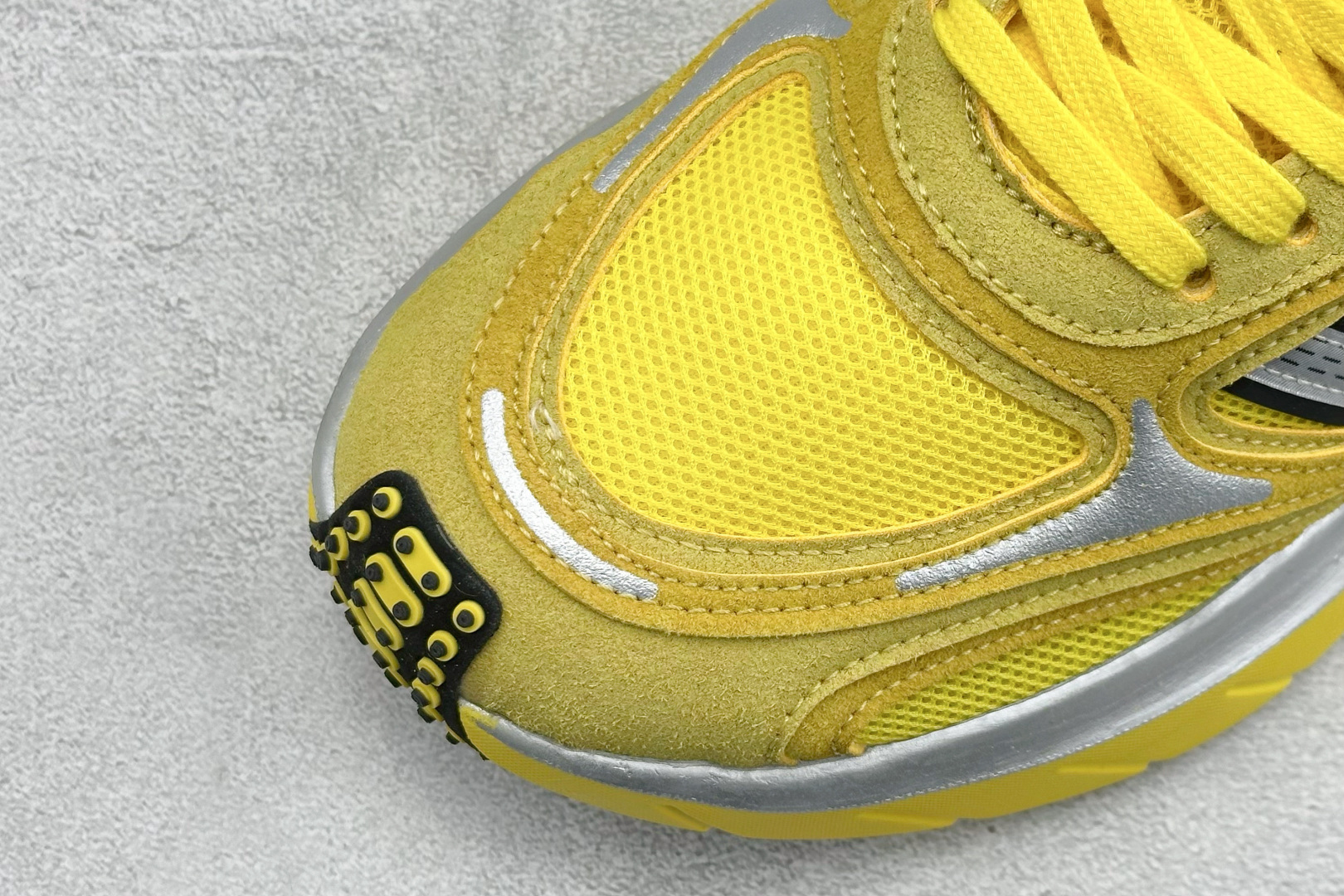 Adidas Running Shoes L-s