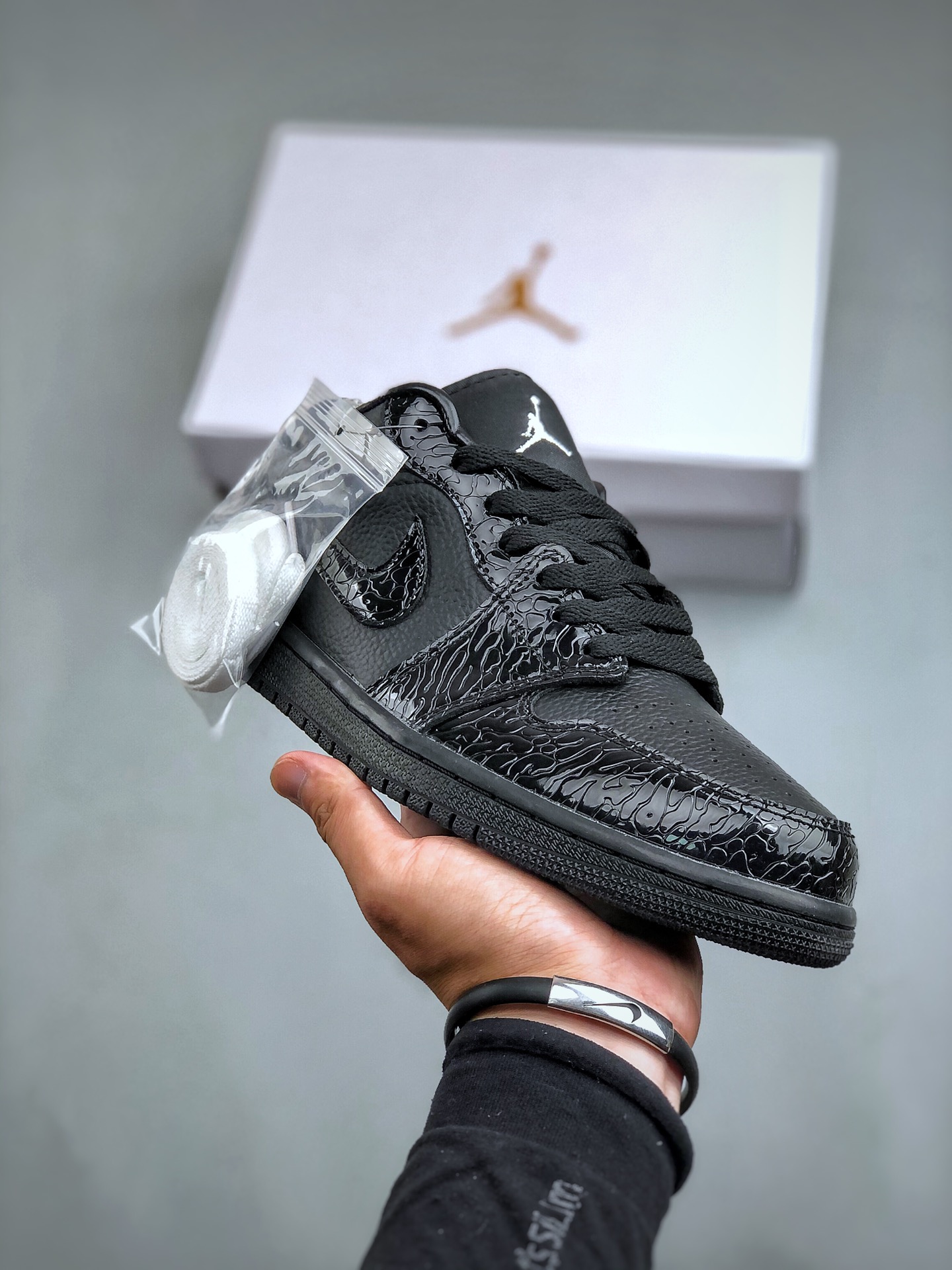 Jordan Nike Basic Shoes L-s