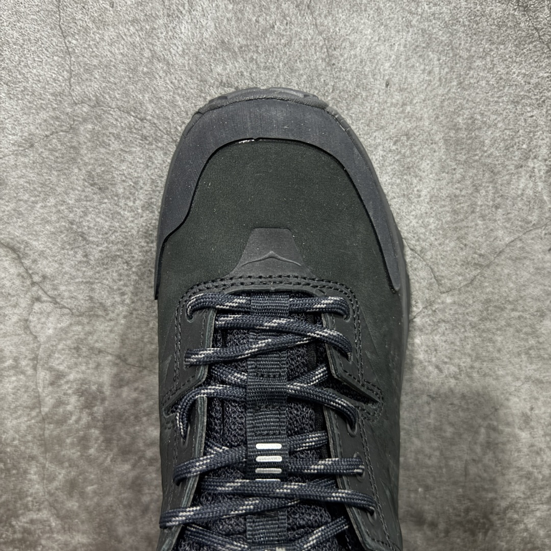 Running Shoes L-s