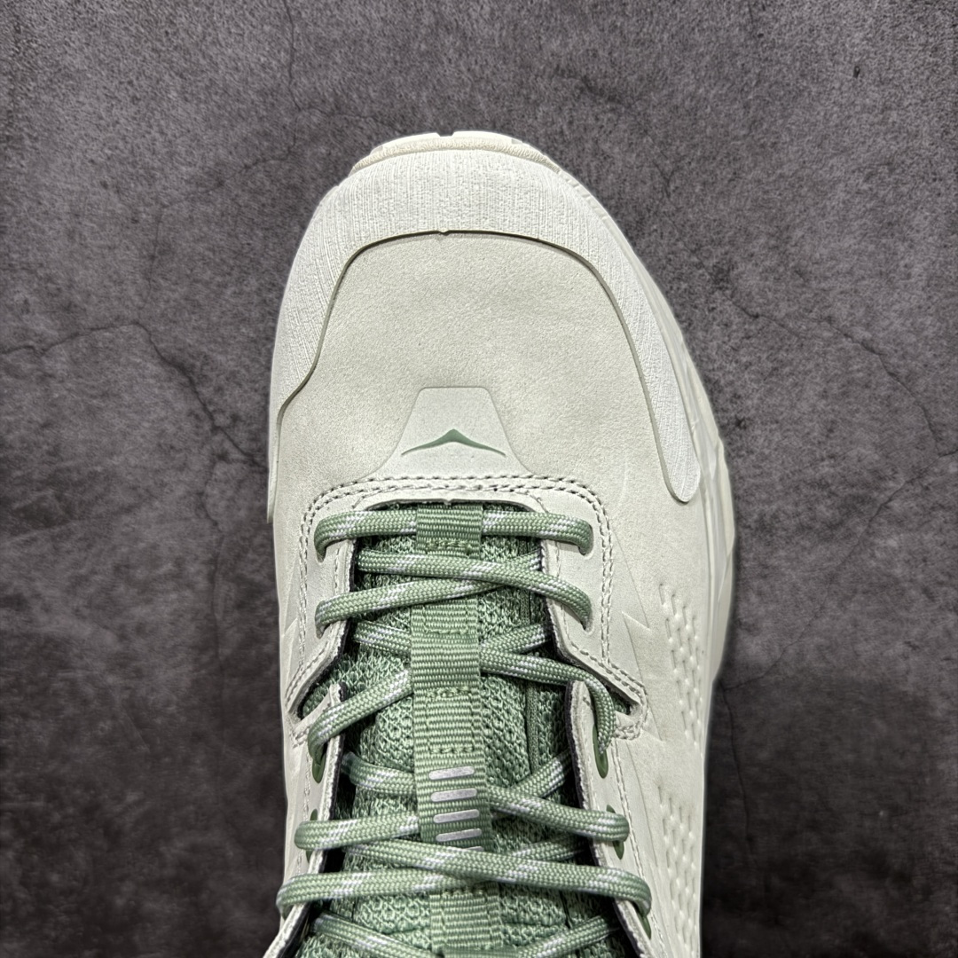 Running Shoes L-s