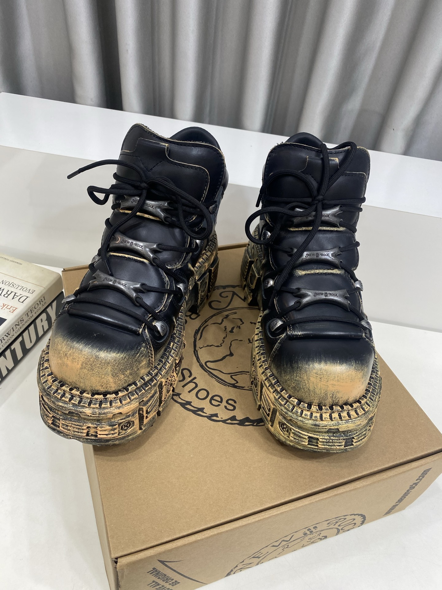 Calvin Klein Male Basic Shoes
