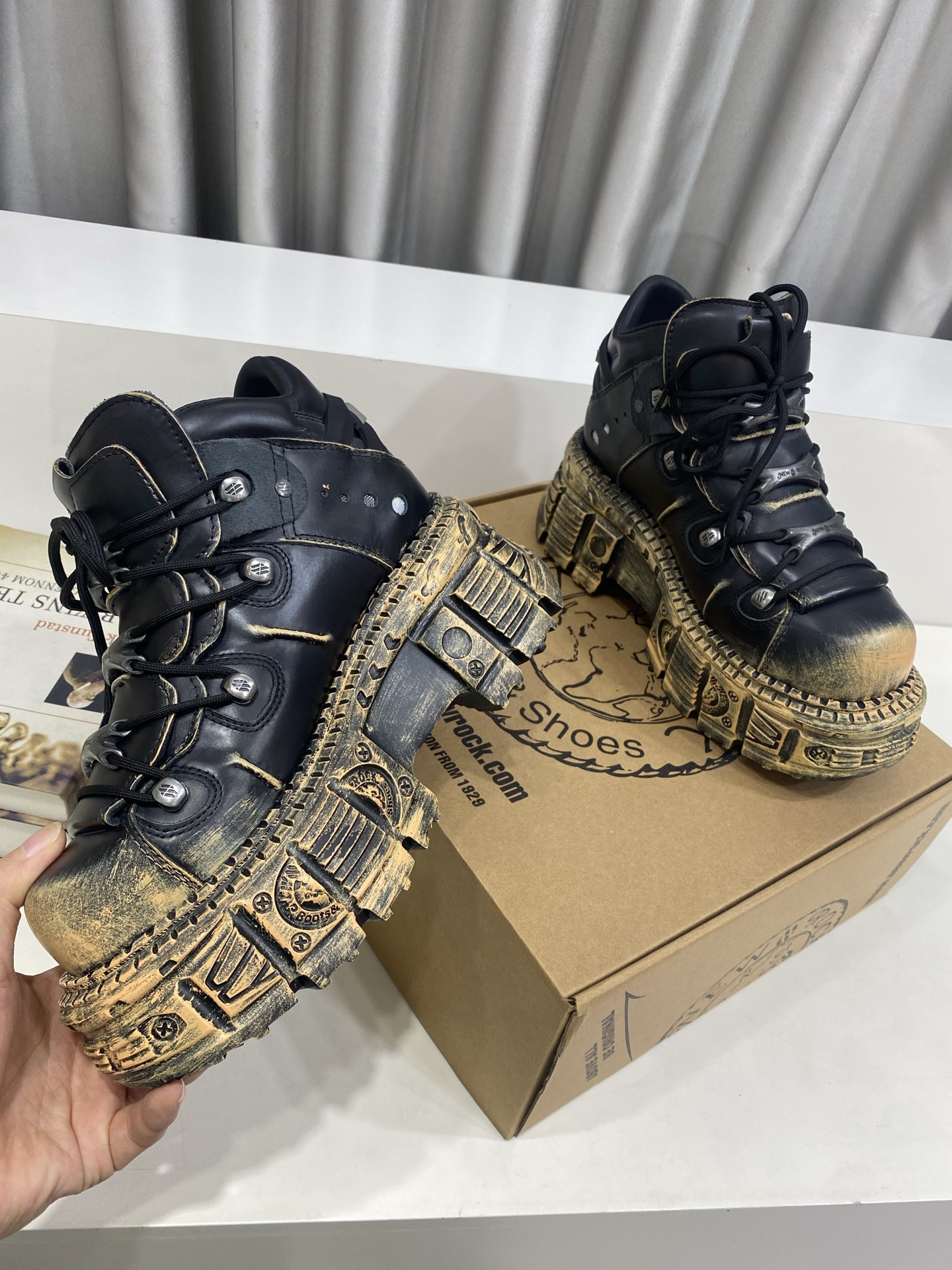 Calvin Klein Male Basic Shoes