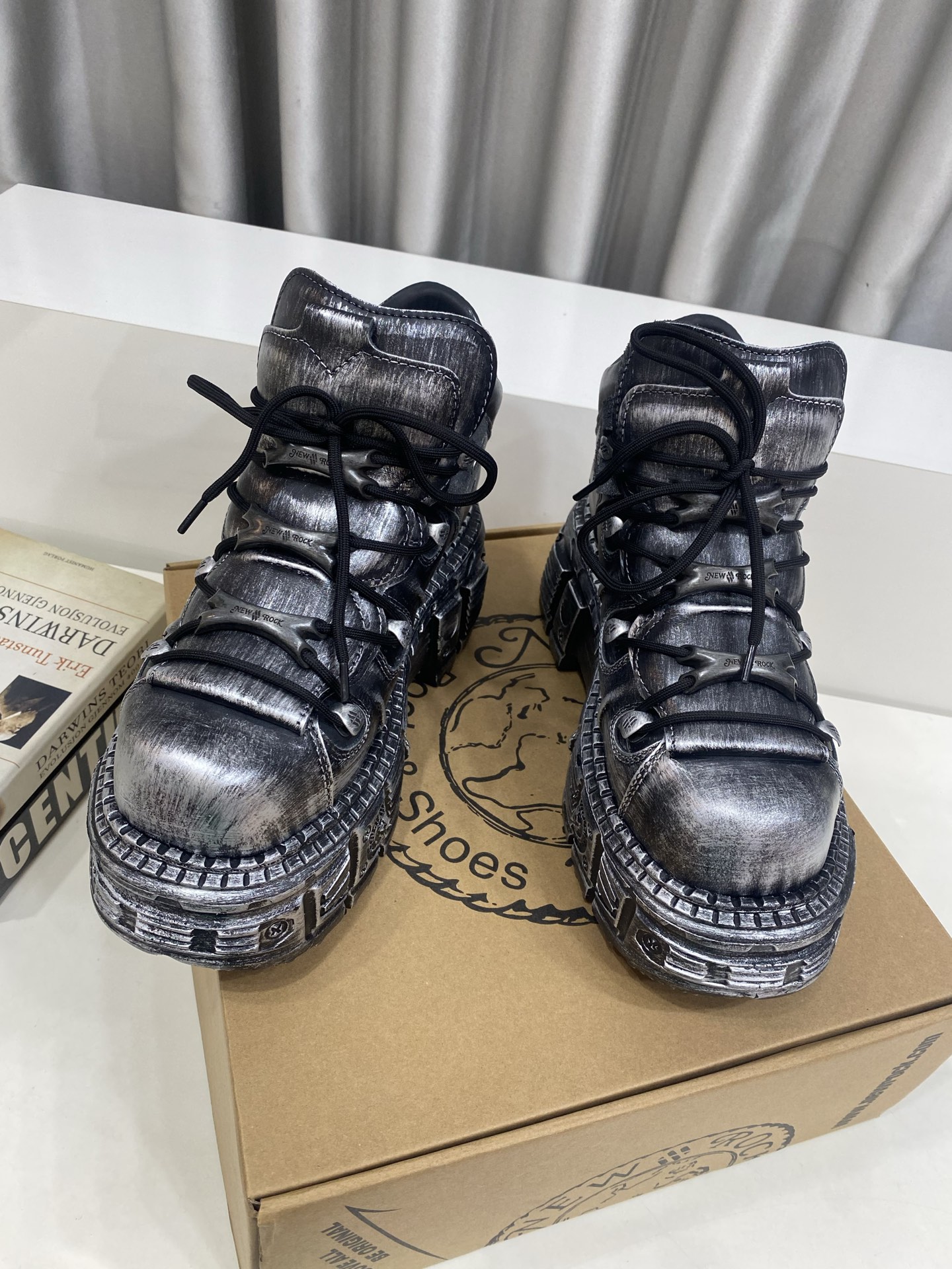 Calvin Klein Male Basic Shoes