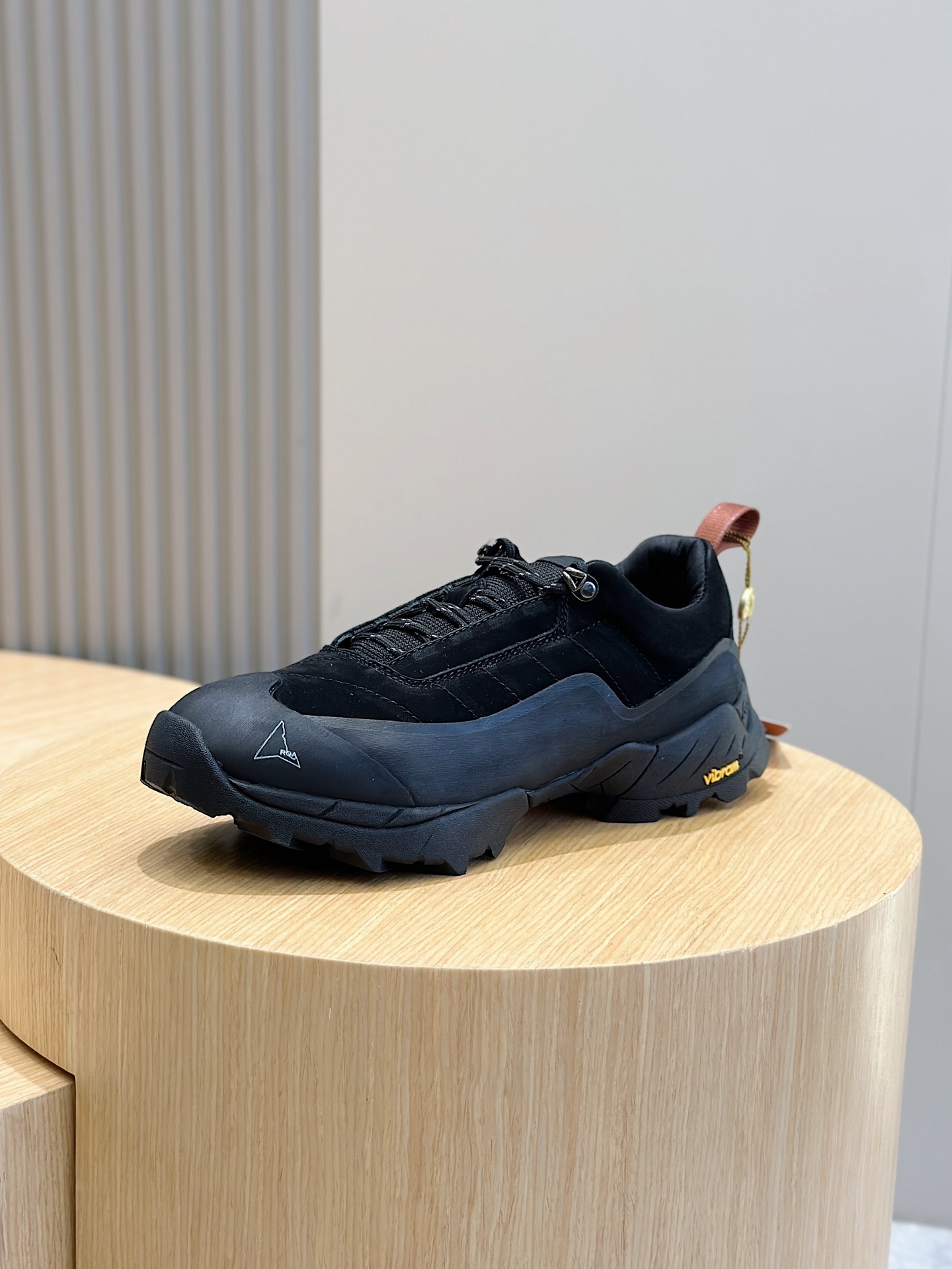 Male Sneakers L-s