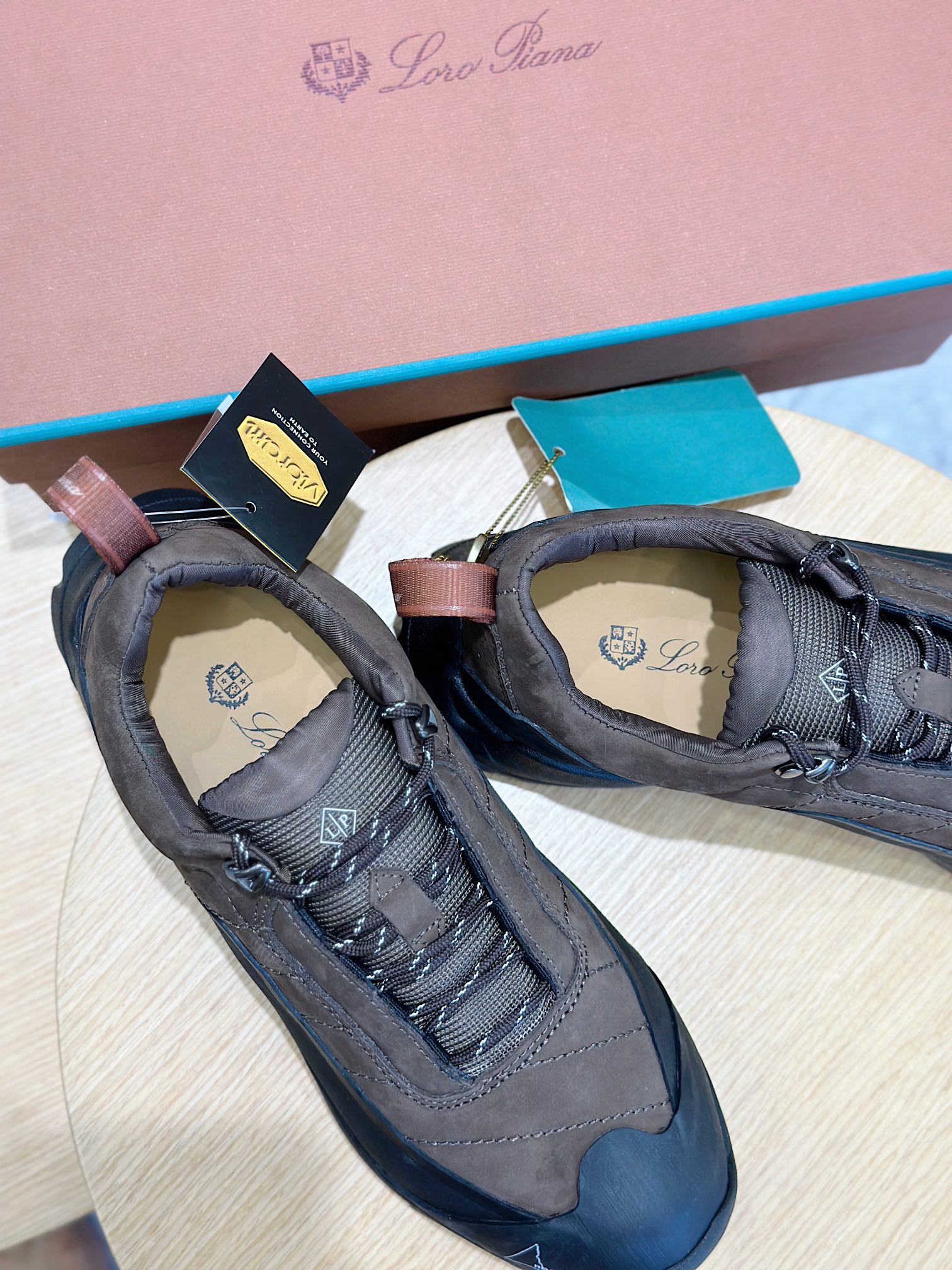 Male Sneakers L-s
