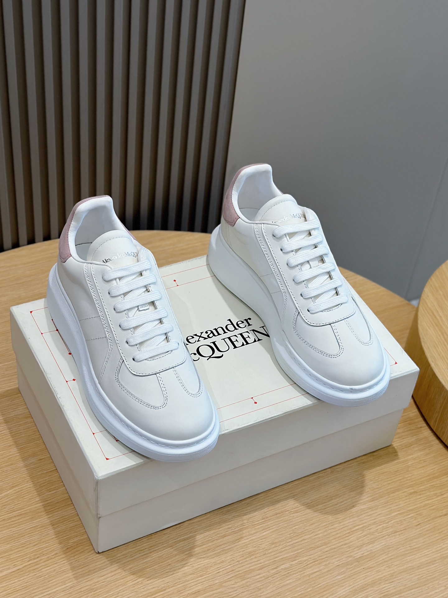 Alexander Mcqueen Male Sneakers M-l-s