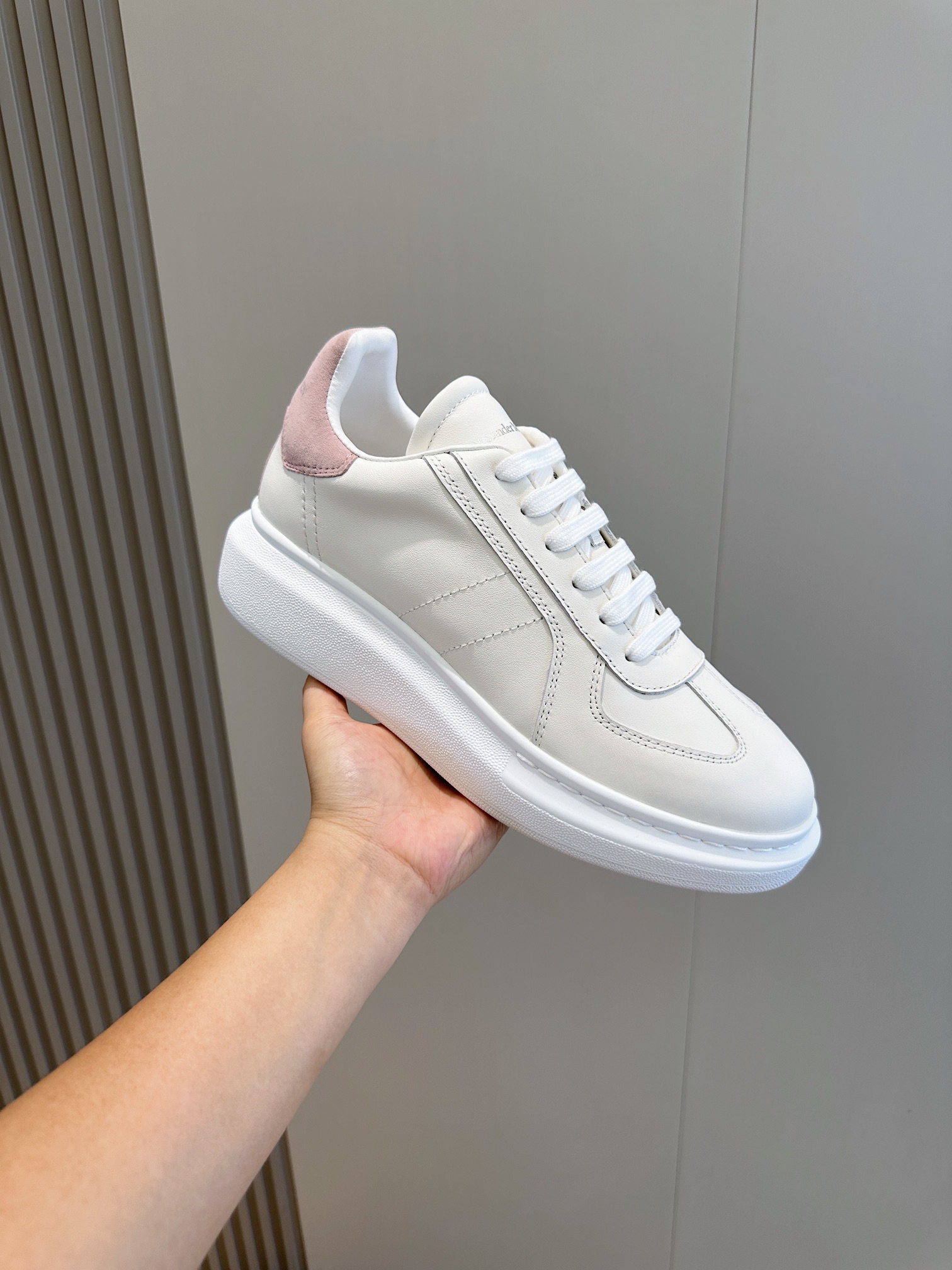 Alexander Mcqueen Male Sneakers M-l-s