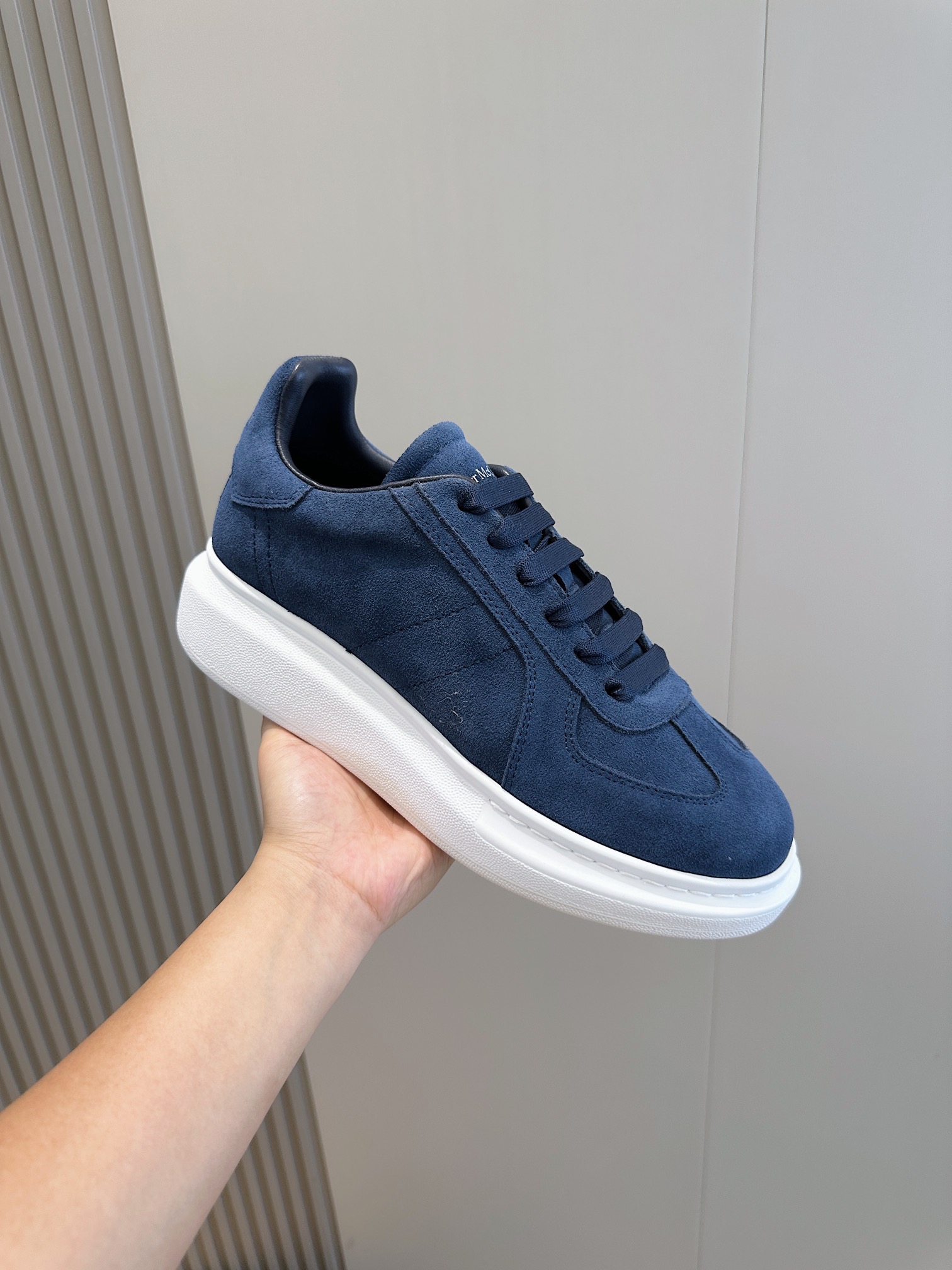 Alexander Mcqueen Male Sneakers M-l-s
