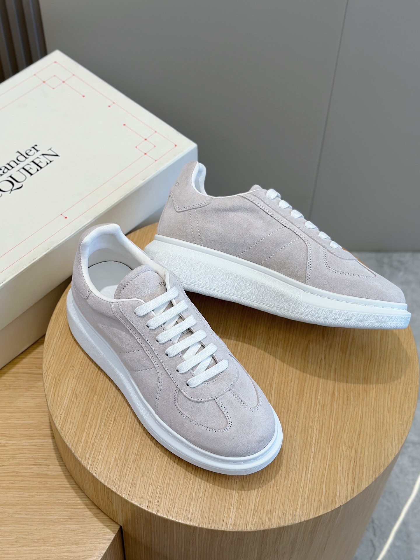 Alexander Mcqueen Male Sneakers M-l-s