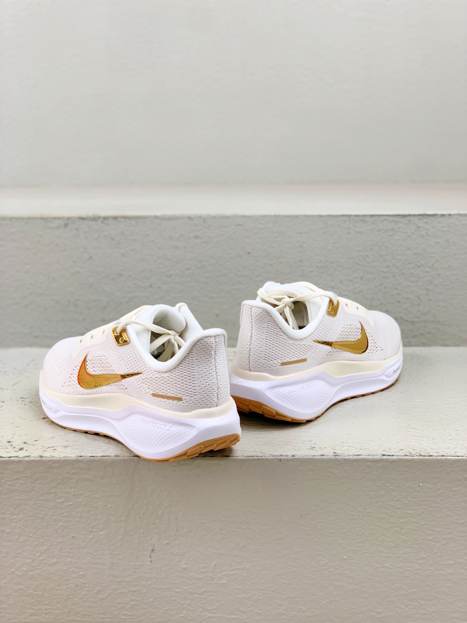Nike Female Running Shoes Breathable M-l-s