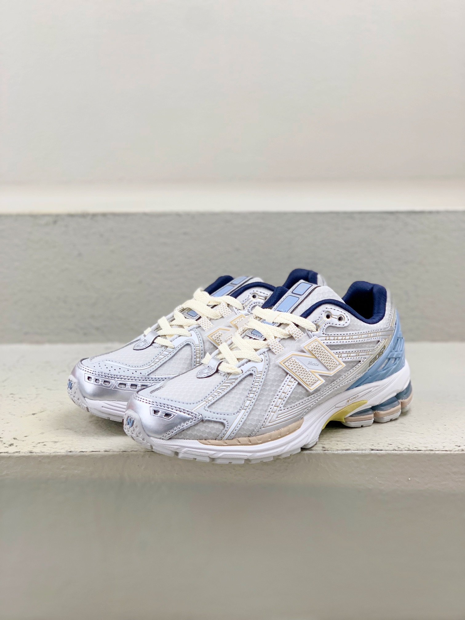 New Balance Running Shoes M