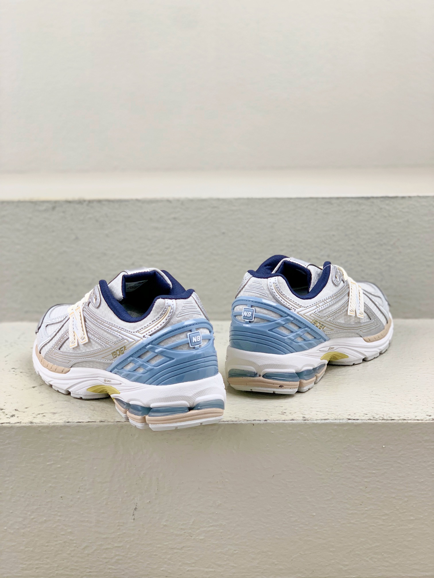 New Balance Running Shoes M