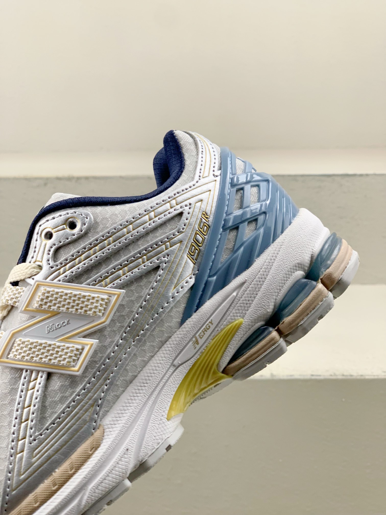 New Balance Running Shoes M
