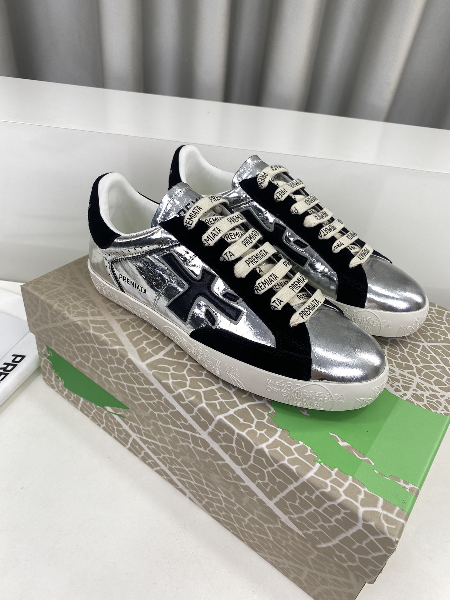 Premiata Male Basic Shoes M-l