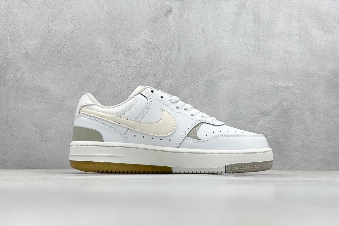 Nike Board Shoes White M-l