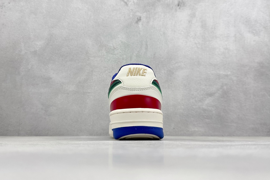 Nike Board Shoes White M-l