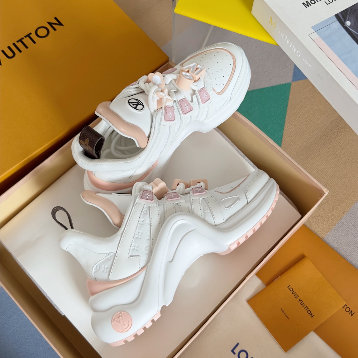 Louis Vuitton Female Sneakers M-l-s
