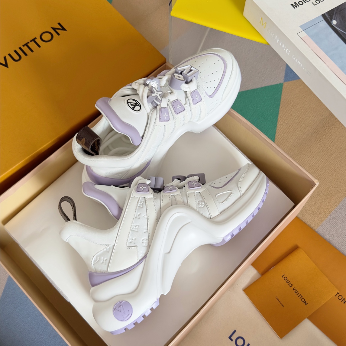 Louis Vuitton Female Sneakers M-l-s