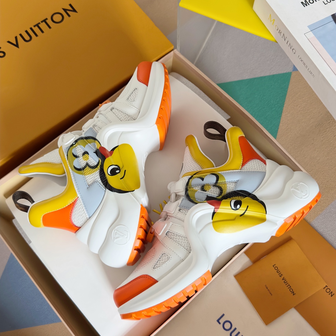 Louis Vuitton Female Sneakers M-l-s