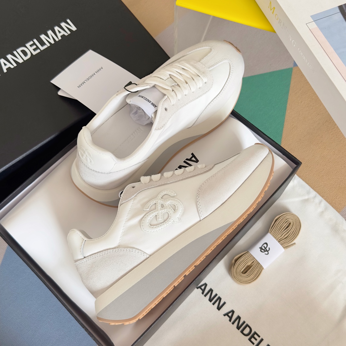 Female Sneakers M-l-s