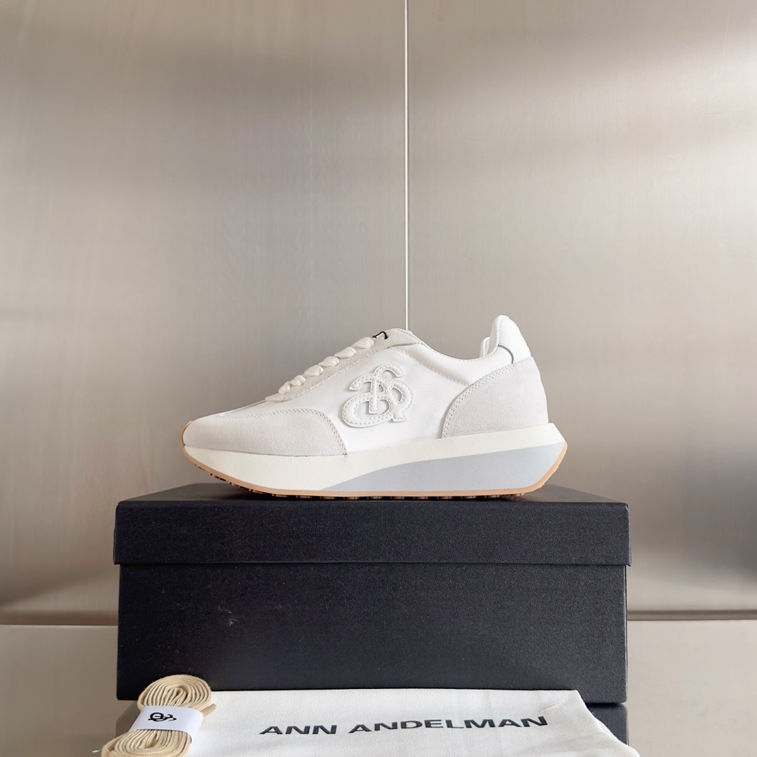 Female Sneakers M-l-s