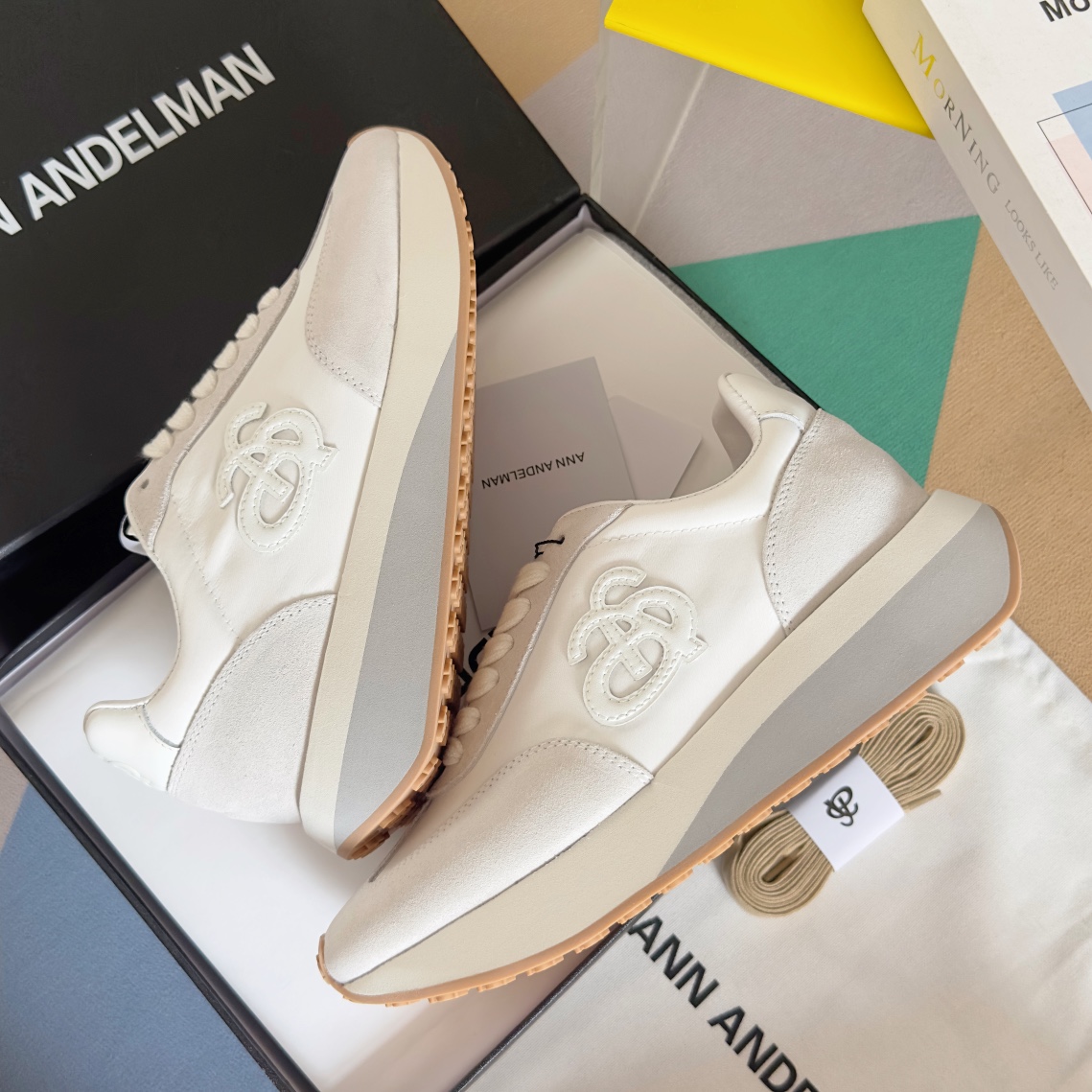 Female Sneakers M-l-s