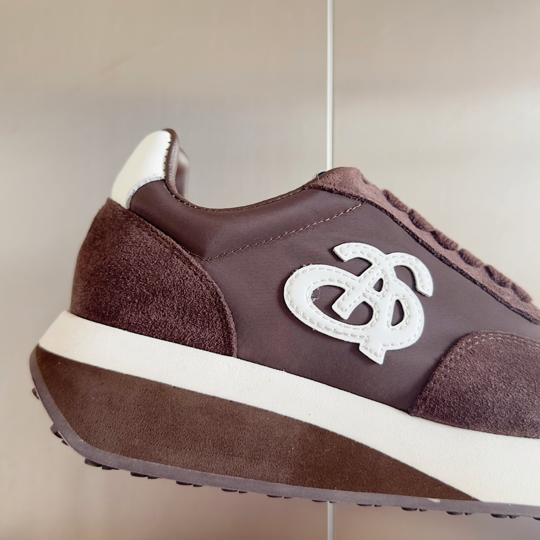 Female Sneakers M-l-s