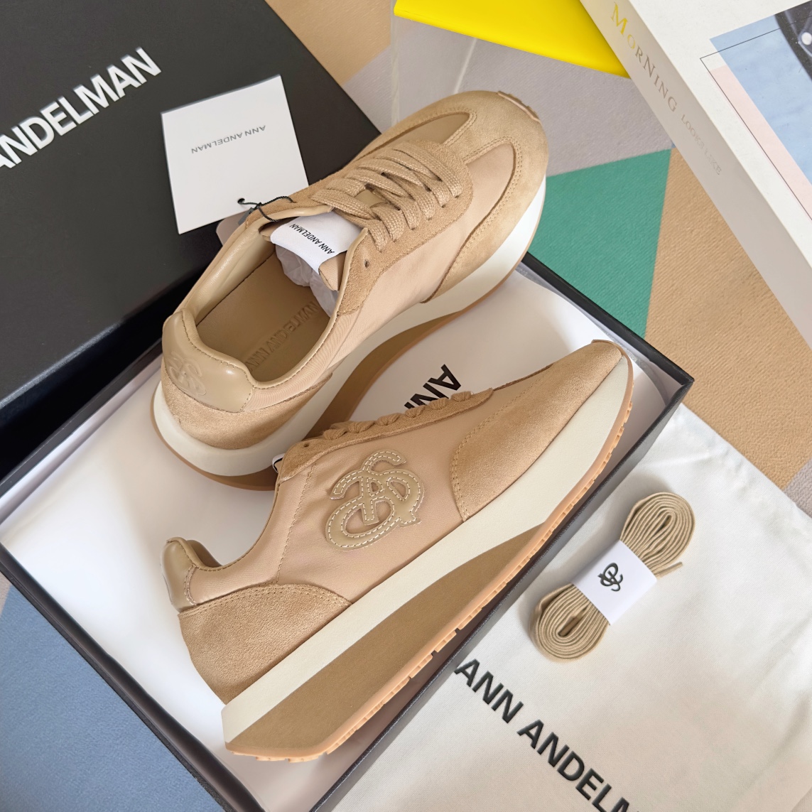 Female Sneakers M-l-s