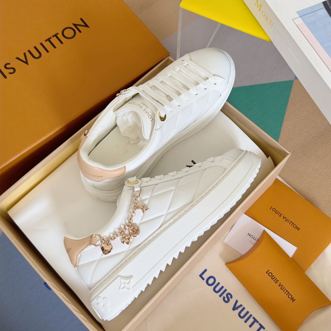 Louis Vuitton Female Sneakers M-l-s
