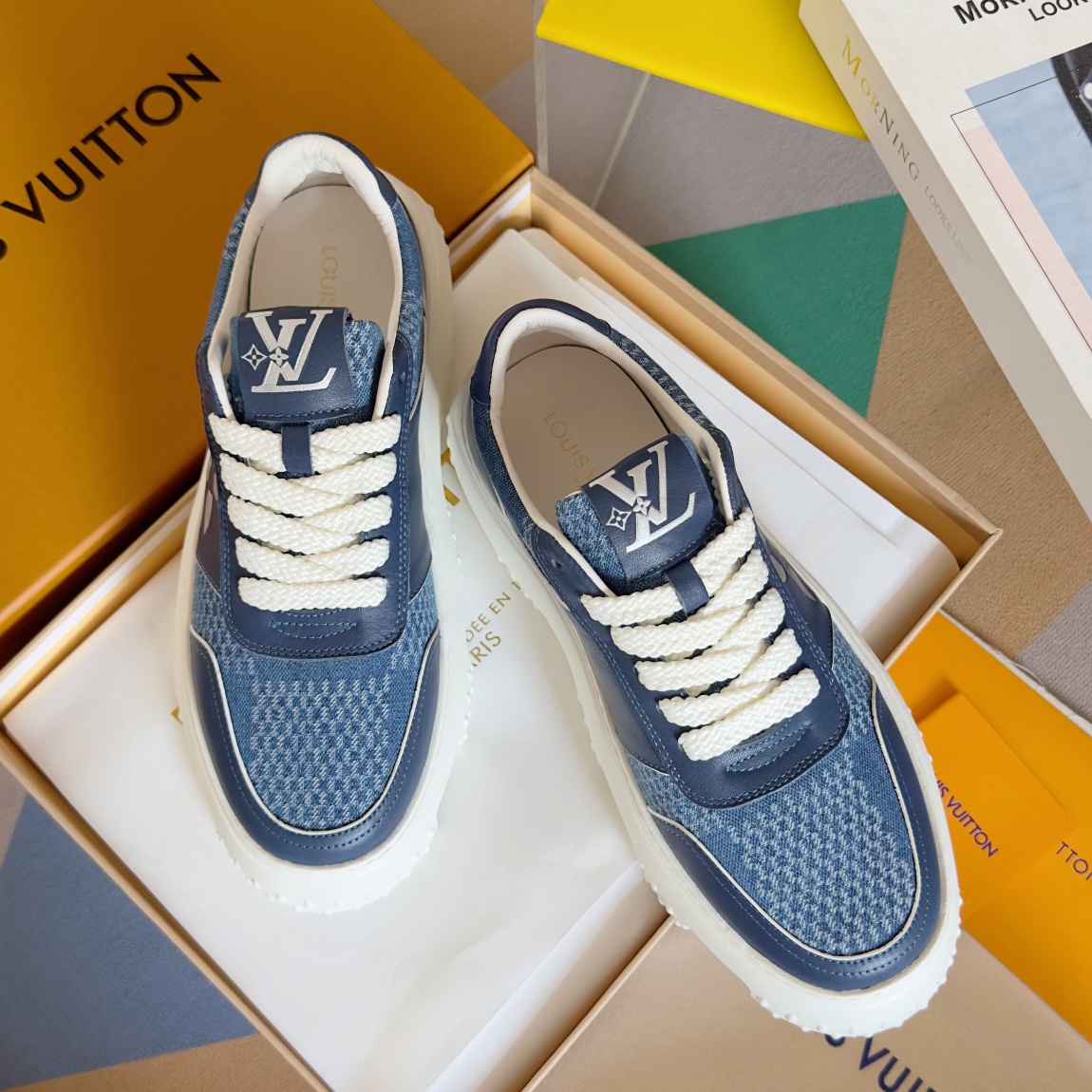 Louis Vuitton Male Sneakers M-l-s