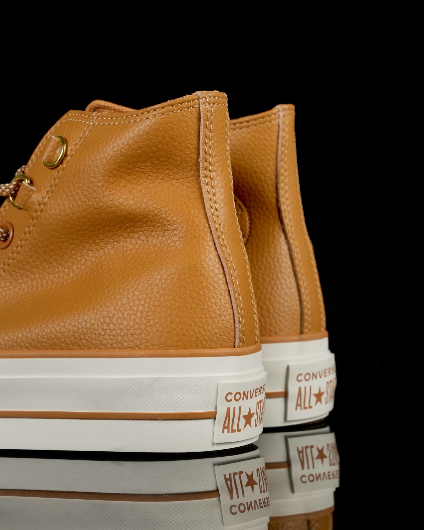 Converse Basic Shoes Brown L-s