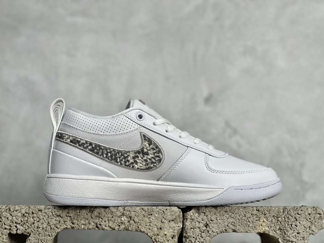 Nike Male Basic Shoes M