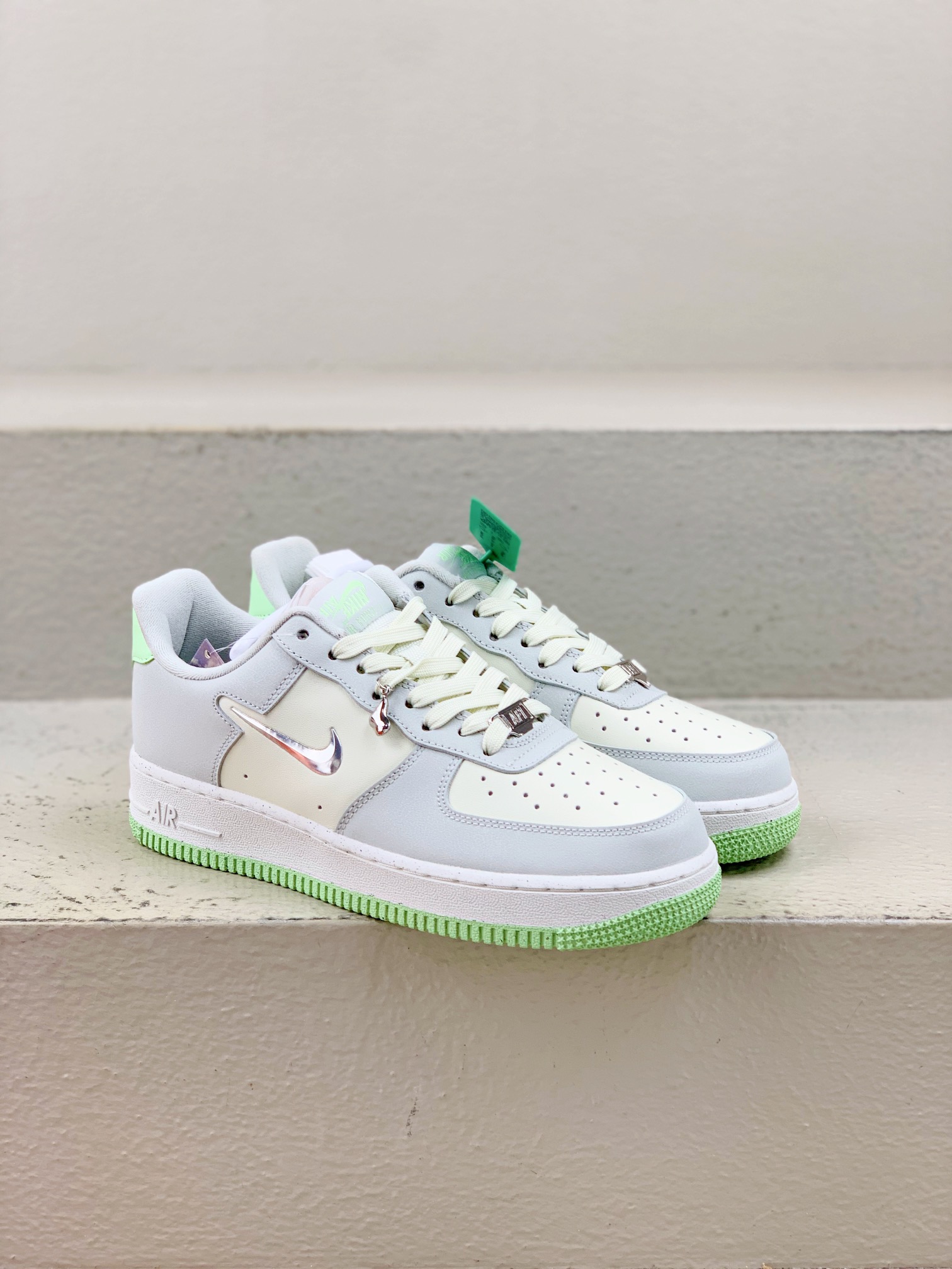 Louis Vuitton Male Board Shoes L-s