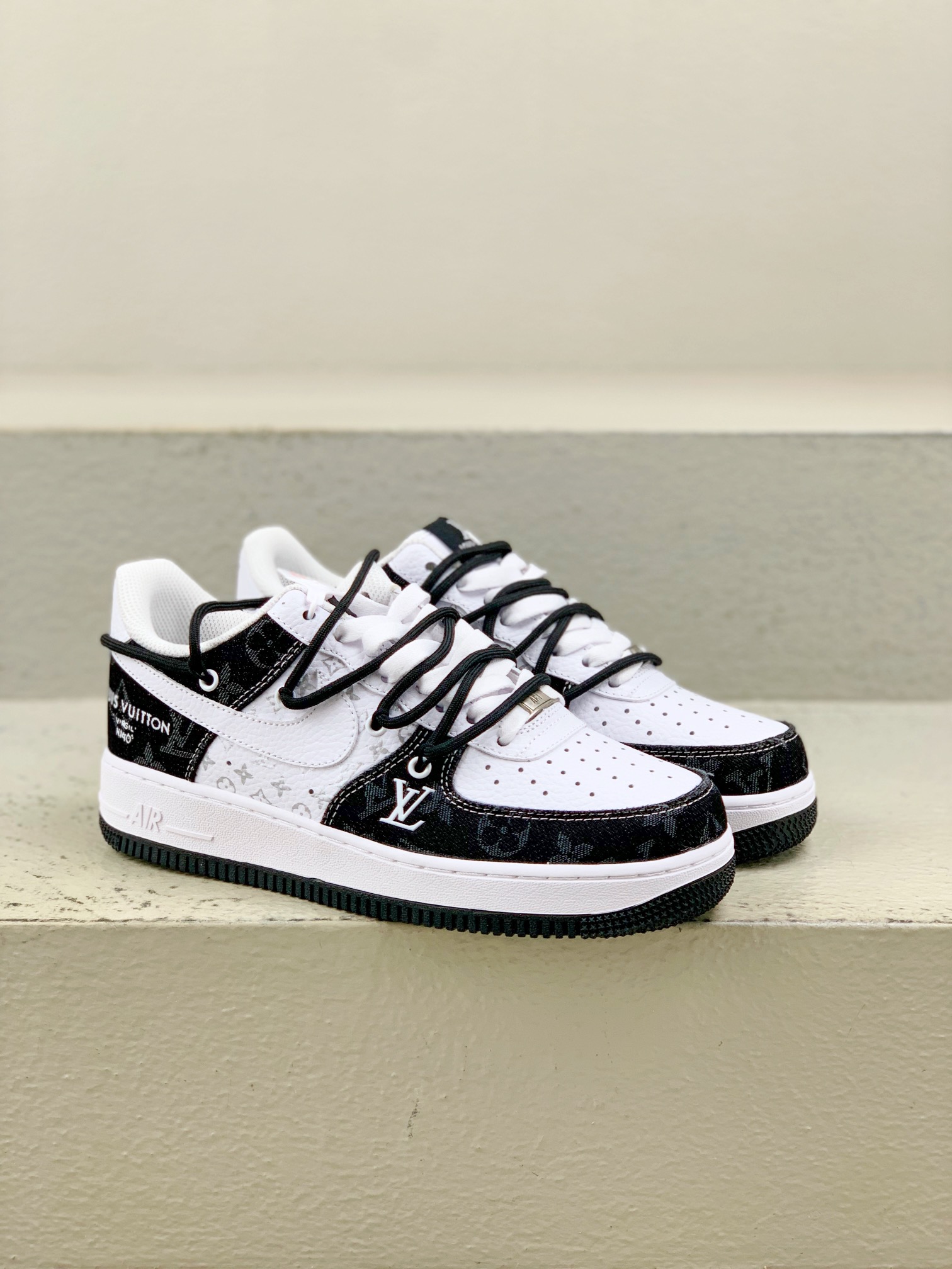 Louis Vuitton Nike Male Board Shoes M-l-s