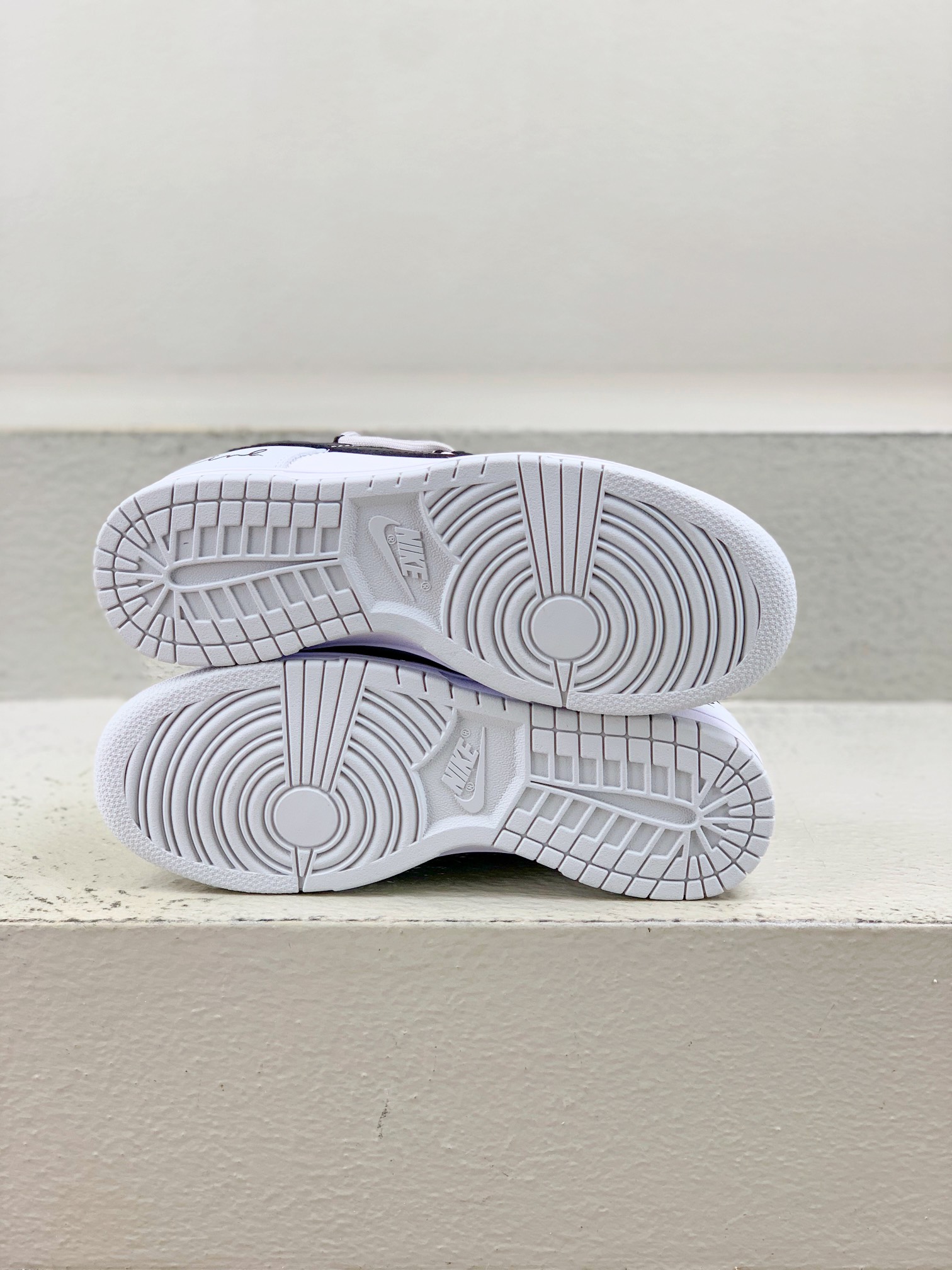 Nike Female Board Shoes M-l-s