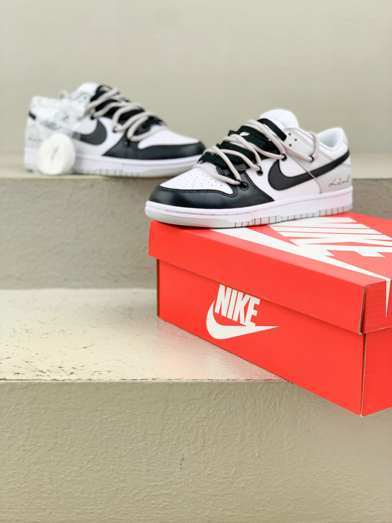 Nike Female Board Shoes M-l-s
