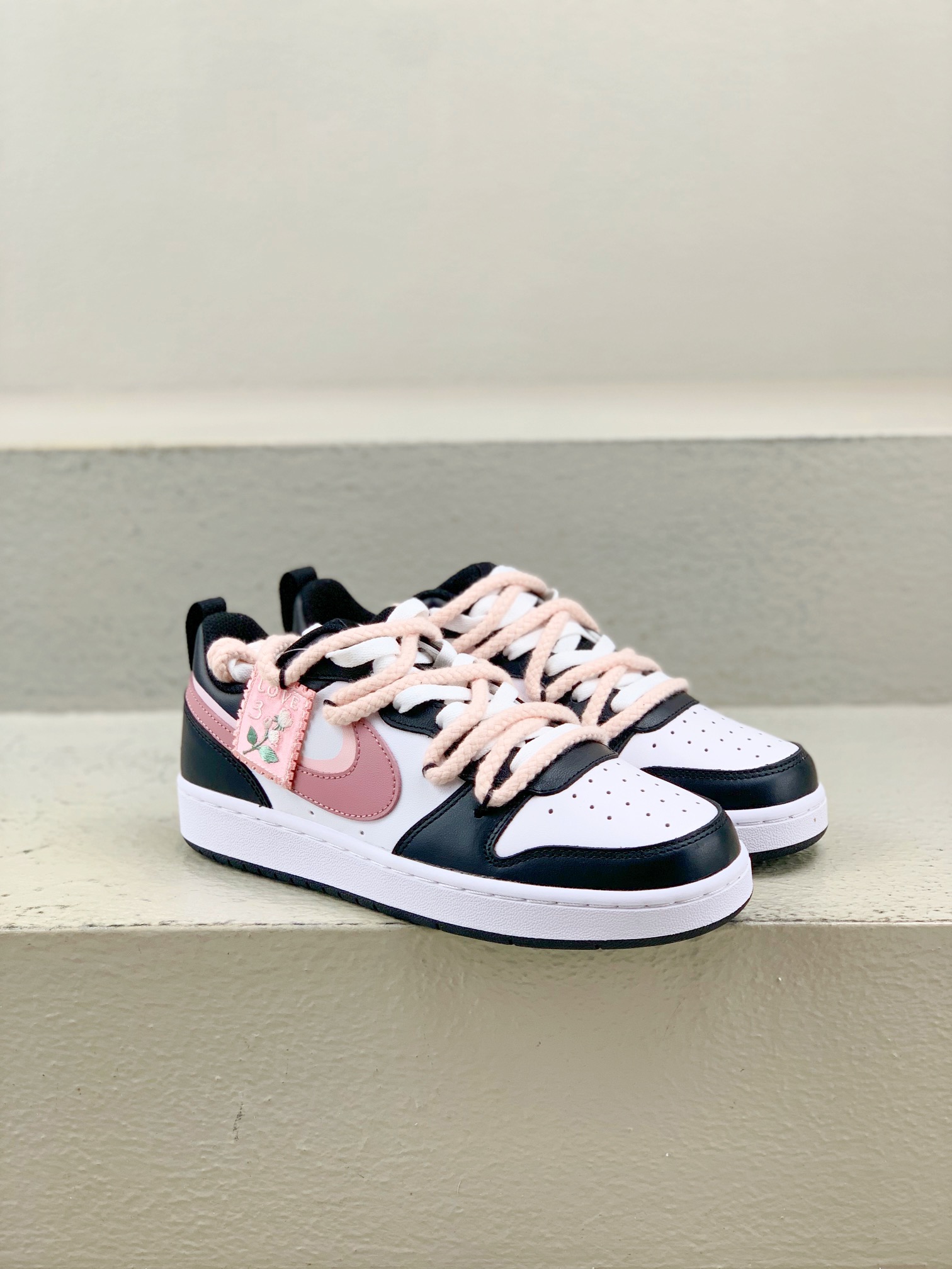 Calvin Klein Nike Female Board Shoes L-s